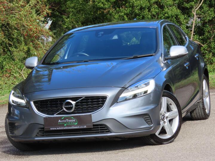 Volvo V40 2.0 T2 GPF R-Design Nav Plus Euro 6 (s/s) 5dr