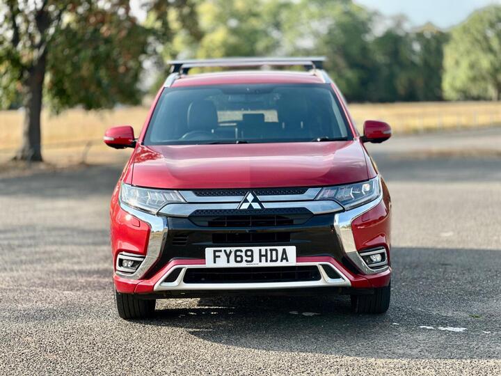 Mitsubishi Outlander 2.4h TwinMotor 13.8kWh 4h CVT 4WD Euro 6 (s/s) 5dr