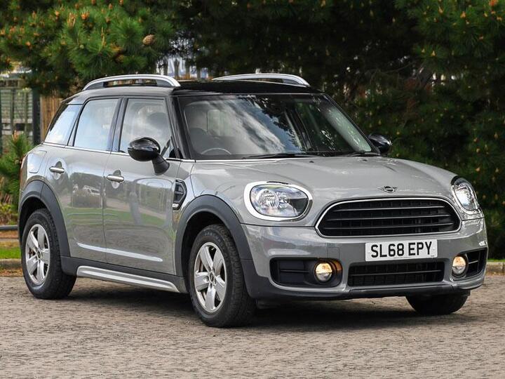 MINI Countryman 1.5 Cooper Steptronic Euro 6 (s/s) 5dr