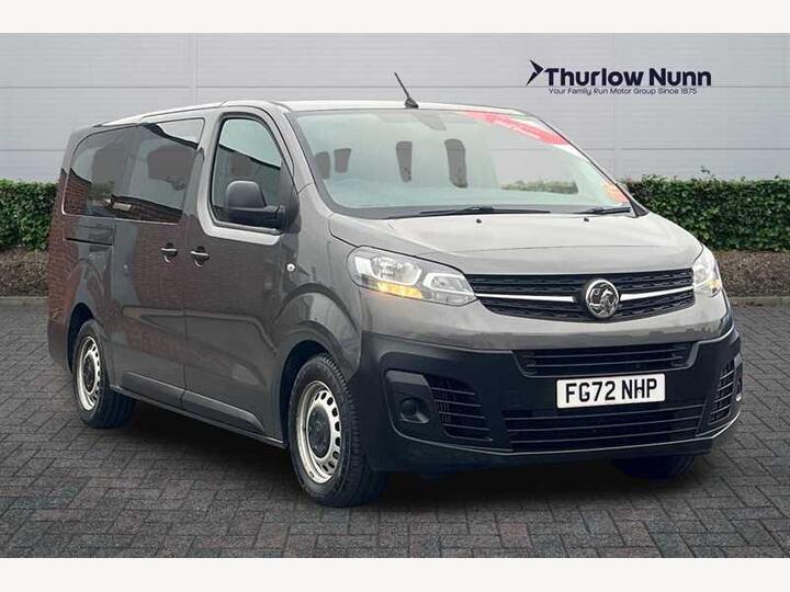 Vauxhall Vivaro Life 1.5 Turbo D Edition L LWB Euro 6 (s/s) 5dr (9 Seat) Vauxhall Vivaro Life 1.5 Turbo D Edition L LWB Euro 6 (s/s) 5dr (9 Seat)