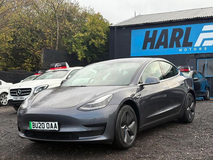 Tesla Model 3 Standard Range Plus Auto RWD 4dr