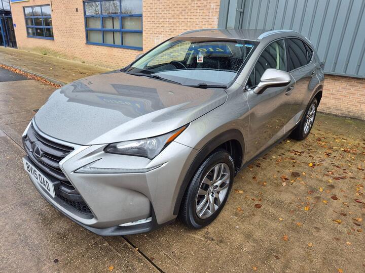 Lexus NX 2.5 300h Luxury E-CVT 4WD Euro 6 (s/s) 5dr