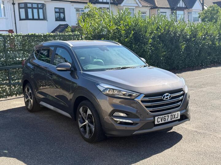 Hyundai TUCSON 1.7 CRDi Blue Drive Premium DCT Euro 6 (s/s) 5dr
