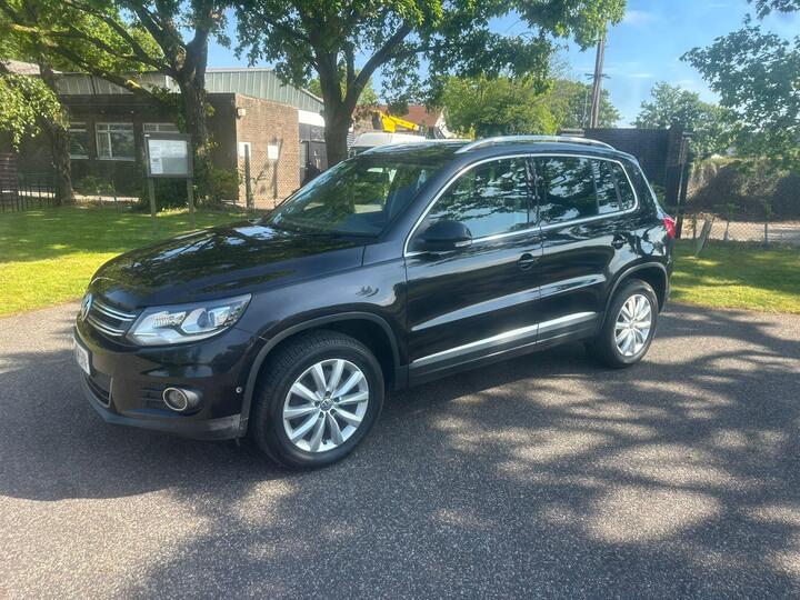 Volkswagen Tiguan 2.0 TDI BlueMotion Tech Match DSG 4WD Euro 5 (s/s) 5dr