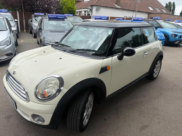 MINI Hatch 1.6 Cooper Steptronic Euro 4 3dr
