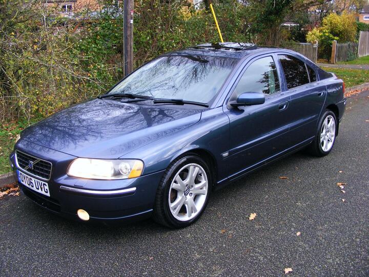 Volvo S60 2.4 D5 SE Geartronic 4dr
