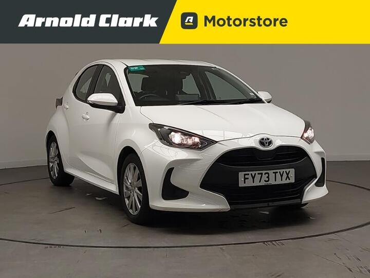 Toyota Yaris 1.5 VVT-h Icon E-CVT Euro 6 (s/s) 5dr