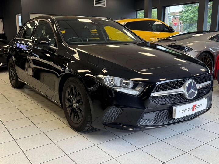Mercedes-Benz A-CLASS 1.3 A180 SE Euro 6 (s/s) 5dr