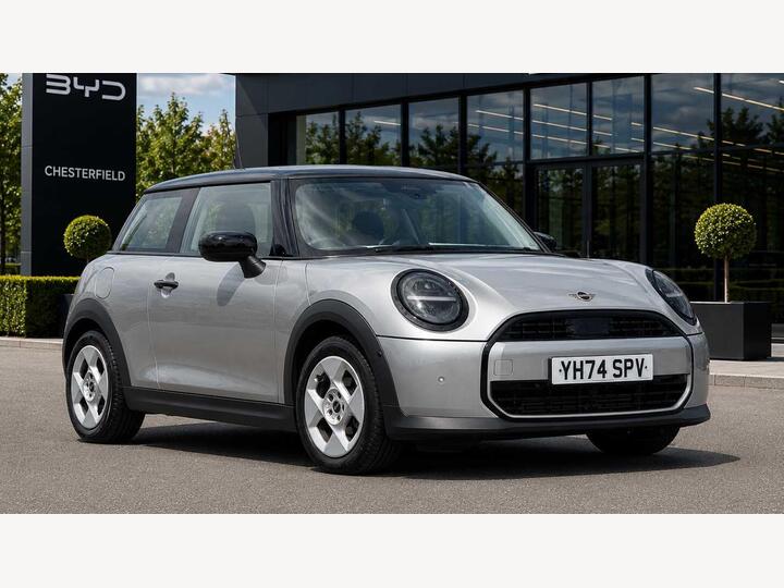 MINI COOPER HATCHBACK 1.5C Classic Steptronic Euro 6 (s/s) 3dr