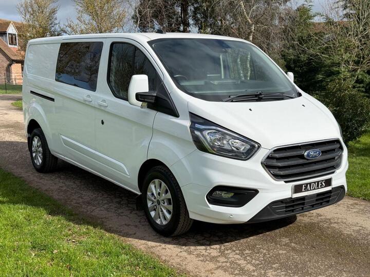 Ford TRANSIT CUSTOM 2.0 320 EcoBlue Limited Crew Van L2 H1 Euro 6 (s/s) 5dr (6 Seat)