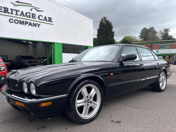 Jaguar XJR 4.0 V8 4dr