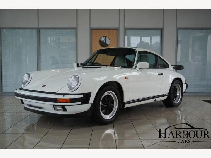 Porsche 911 3.2 Classic Carrera Sport 2dr