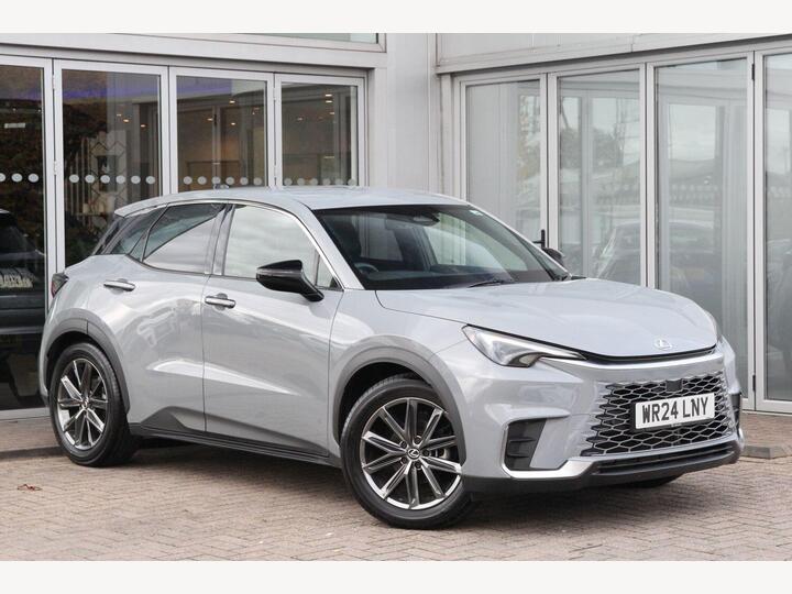 Lexus Lbx 1.5 VVT-iE Premium Plus E-CVT Euro 6 (s/s) 5dr