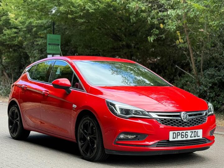 Vauxhall Astra 1.4i Turbo SRi Euro 6 5dr Vauxhall Astra 1.4i Turbo SRi Euro 6 5dr