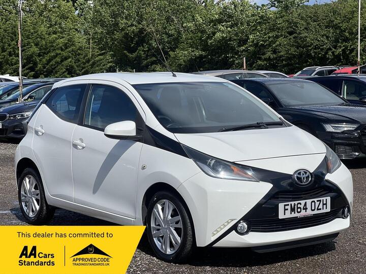Toyota AYGO 1.0 VVT-i X-pression Euro 5 5dr Euro 5
