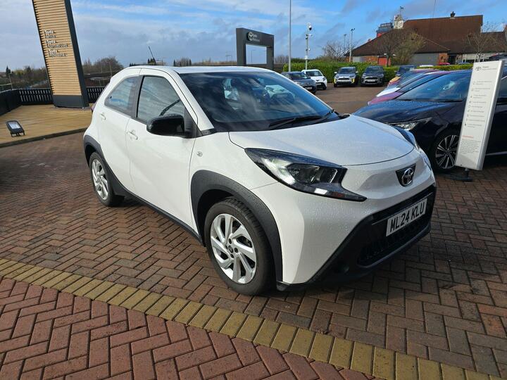 Toyota Aygo X 1.0 VVT-i Pure X-shift Euro 6 (s/s) 5dr