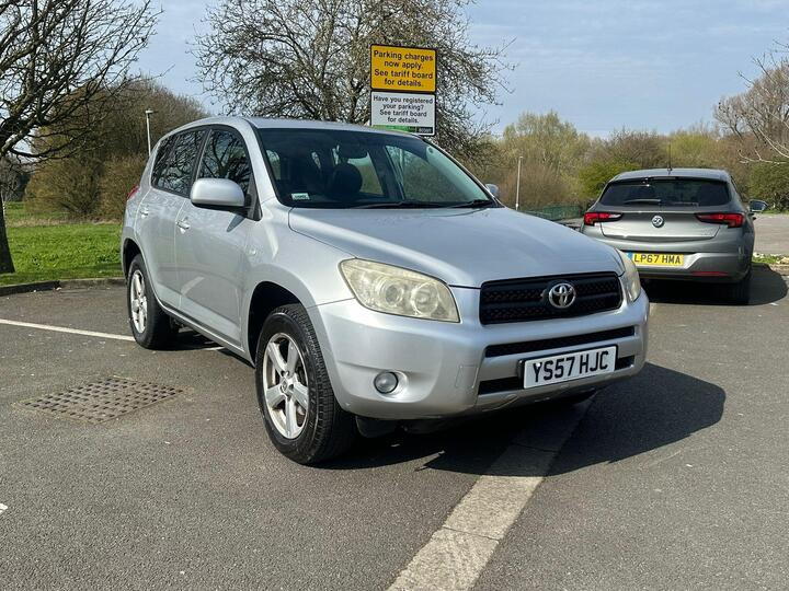 Toyota RAV4 2.0 XT5 4WD 5dr