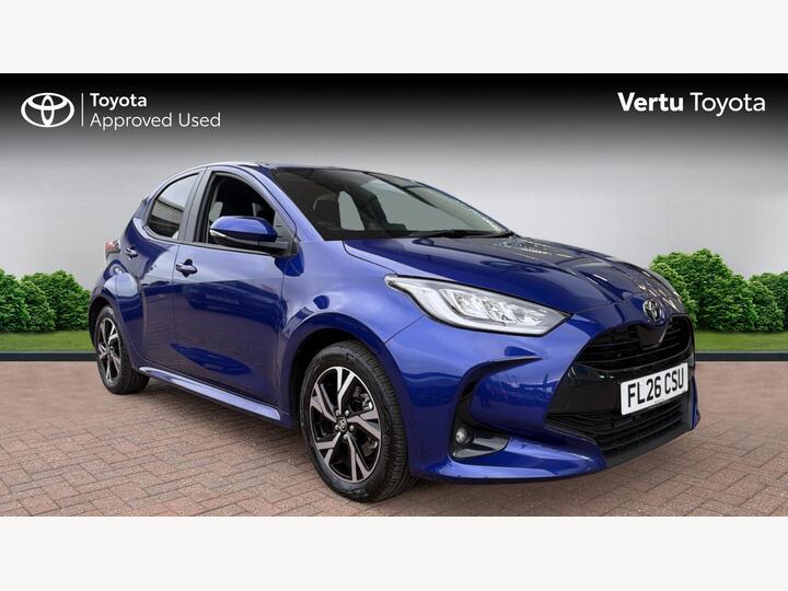 Toyota Yaris 1.5 VVT-h Design E-CVT Euro 6 (s/s) 5dr