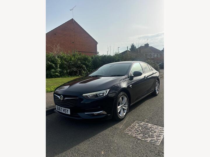 Vauxhall Insignia 1.6 Turbo D EcoTEC BlueInjection SRi Nav Grand Sport Euro 6 (s/s) 5dr Vauxhall Insignia 1.6 Turbo D EcoTEC BlueInjection SRi Nav Grand Sport Euro 6 (s/s) 5dr
