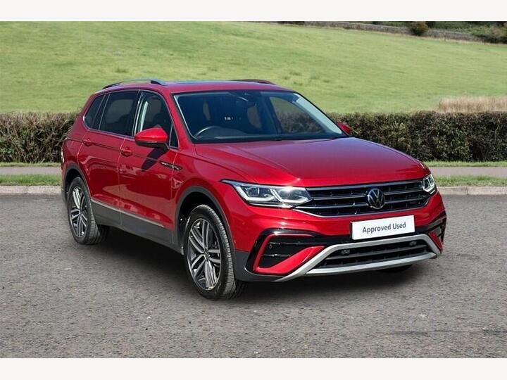 Volkswagen TIGUAN ALLSPACE 2.0 TSI Elegance DSG 4Motion Euro 6 (s/s) 5dr Volkswagen TIGUAN ALLSPACE 2.0 TSI Elegance DSG 4Motion Euro 6 (s/s) 5dr