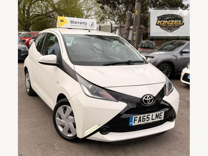 Toyota AYGO 1.0 VVT-i X-play Euro 5 5dr Euro 5