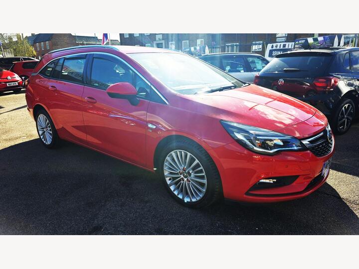 Vauxhall Astra 1.4i Turbo Elite Sports Tourer Auto Euro 6 (s/s) 5dr Vauxhall Astra 1.4i Turbo Elite Sports Tourer Auto Euro 6 (s/s) 5dr