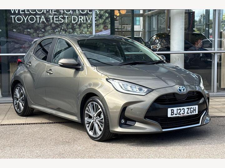 Toyota Yaris 1.5 VVT-h Excel E-CVT Euro 6 (s/s) 5dr