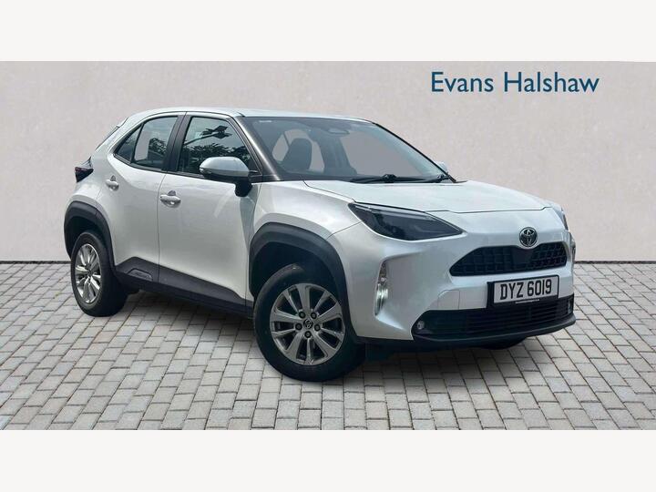 Toyota YARIS CROSS ESTATE 1.5 VVT-h Icon E-CVT Euro 6 (s/s) 5dr
