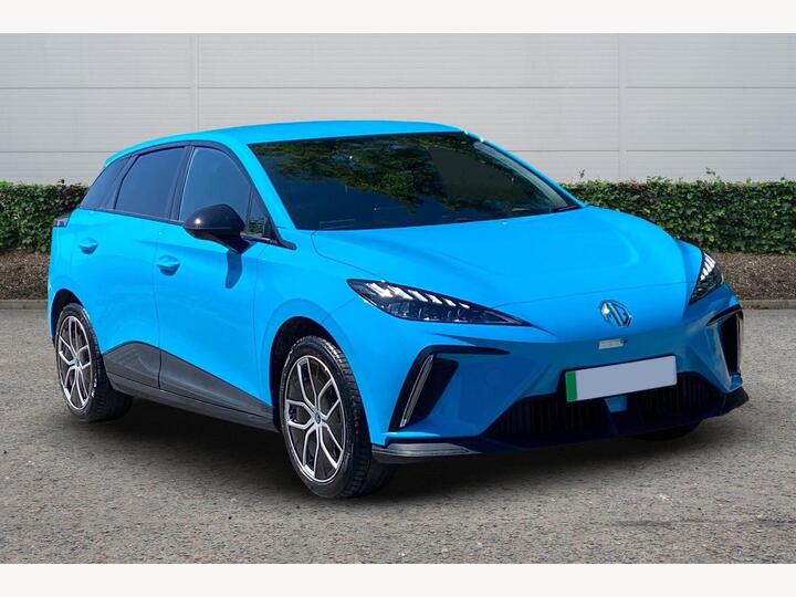 MG MG4 64kWh SE Long Range Auto 5dr