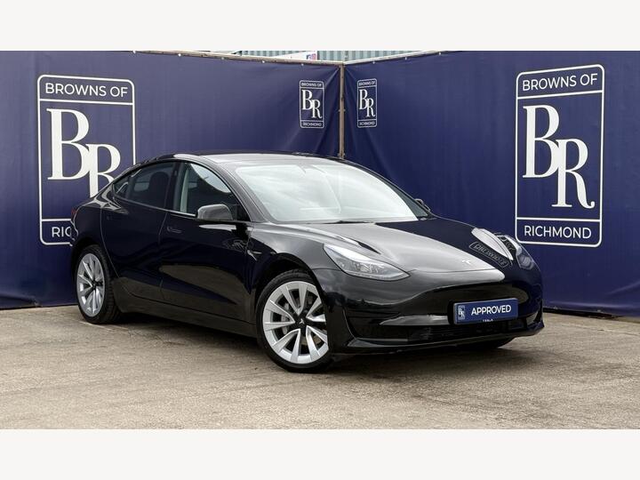 Tesla Model 3 Auto RWD 4dr
