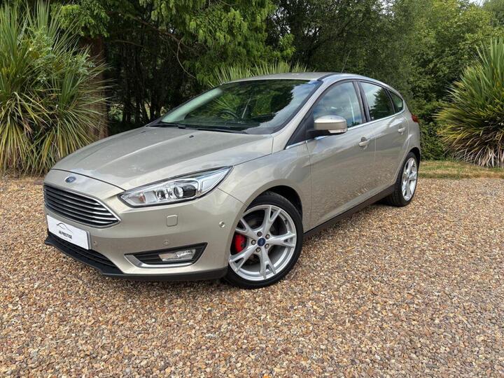 Ford FOCUS 1.5 TDCi Titanium X Euro 6 (s/s) 5dr