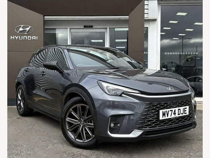 Lexus LBX 1.5 VVT-iE Takumi E-CVT Euro 6 (s/s) 5dr