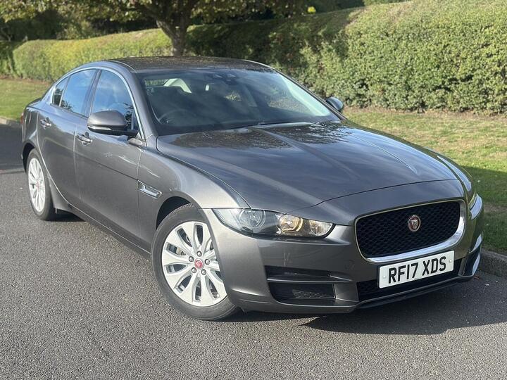 Jaguar XE 2.0d SE Euro 6 (s/s) 4dr