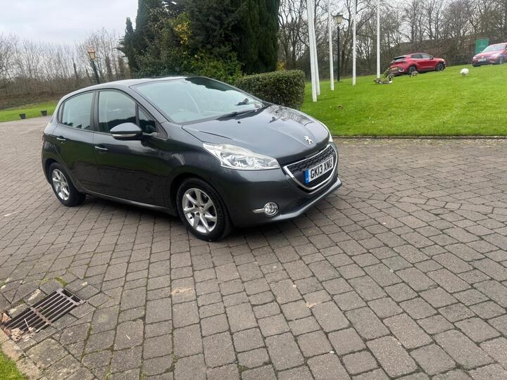 Peugeot 208 1.2 VTi Active Euro 5 5dr