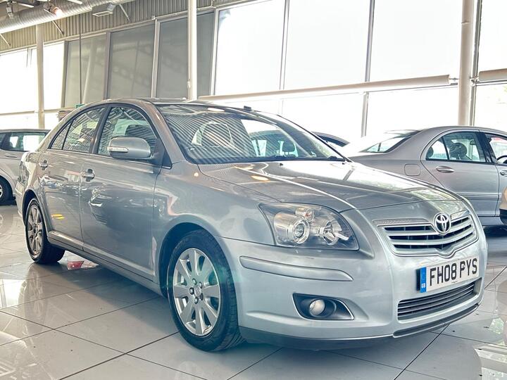 Toyota Avensis 1.8 VVT-i TR 5dr Toyota Avensis 1.8 VVT-i TR 5dr