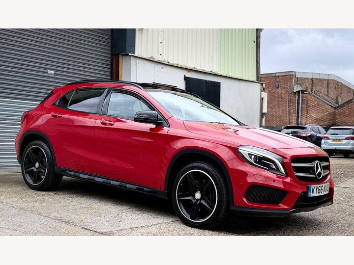 Mercedes-Benz GLA 2.1 GLA220d AMG Line (Premium Plus) 7G-DCT 4MATIC Euro 6 (s/s) 5dr