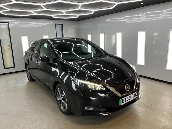 Nissan LEAF 40kWh N-Connecta Auto 5dr