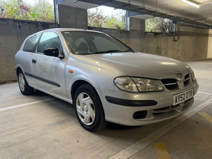 Nissan Almera 1.8 E 3dr