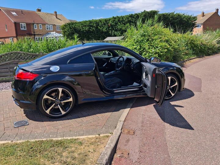 Audi TT 2.0 TFSI Black Edition S Tronic Euro 6 (s/s) 3dr