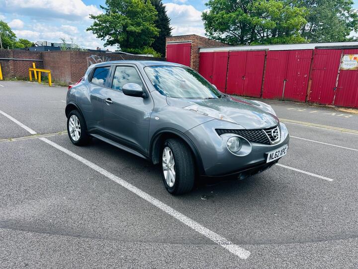 Nissan Juke 1.6 Acenta Premium Euro 5 (s/s) 5dr
