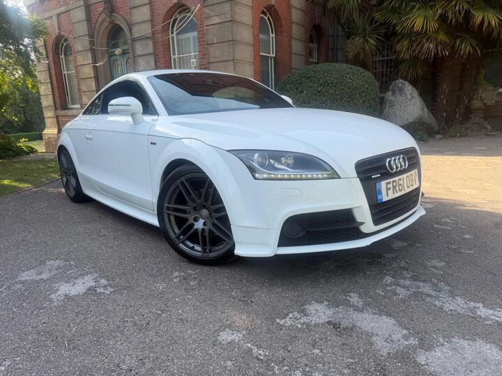 Audi TT 2.0 TFSI Black Edition S Tronic Quattro Euro 5 (s/s) 3dr