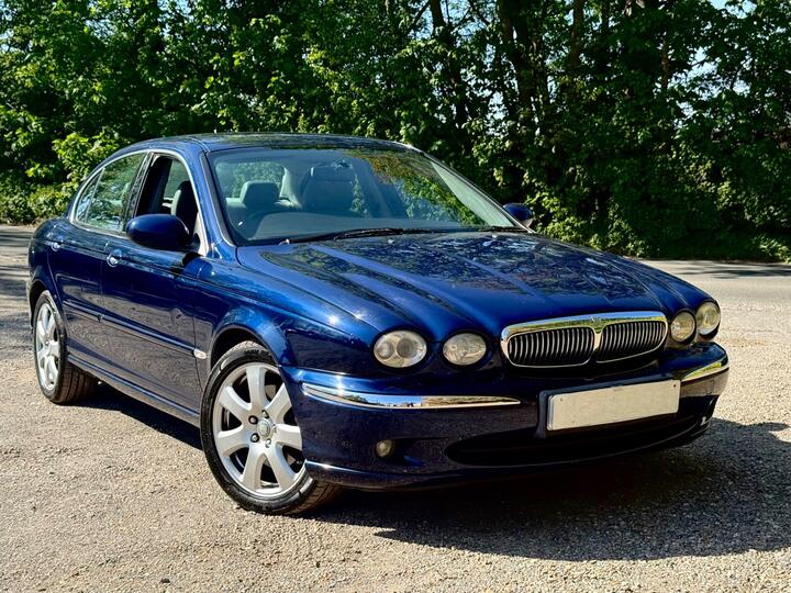 Jaguar X-Type 2.5 V6 SE (AWD) 4dr Jaguar X-Type 2.5 V6 SE (AWD) 4dr