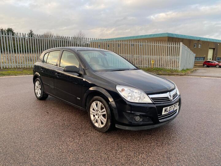 Vauxhall Astra 1.8i 16v Design 5dr