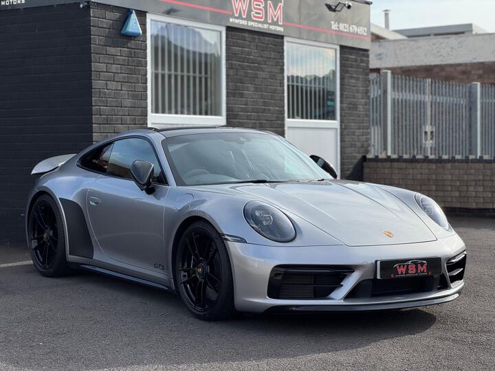Porsche 911 3.0T 992 Carrera 4 GTS PDK 4WD Euro 6 (s/s) 2dr