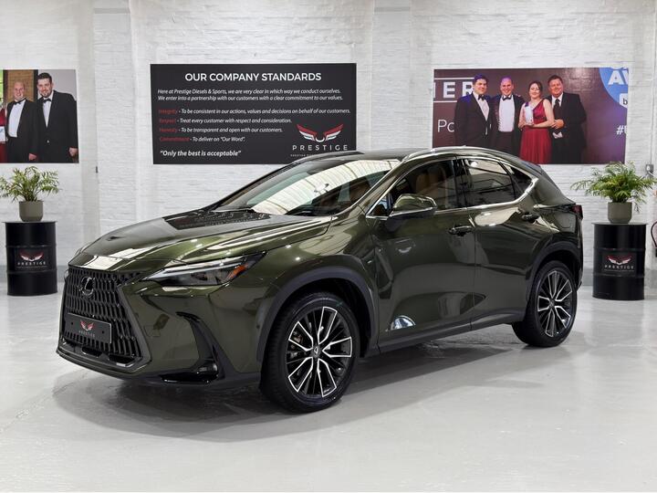 Lexus NX 2.5 450h+ 18.1kWh Takumi E-CVT 4WD Euro 6 (s/s) 5dr