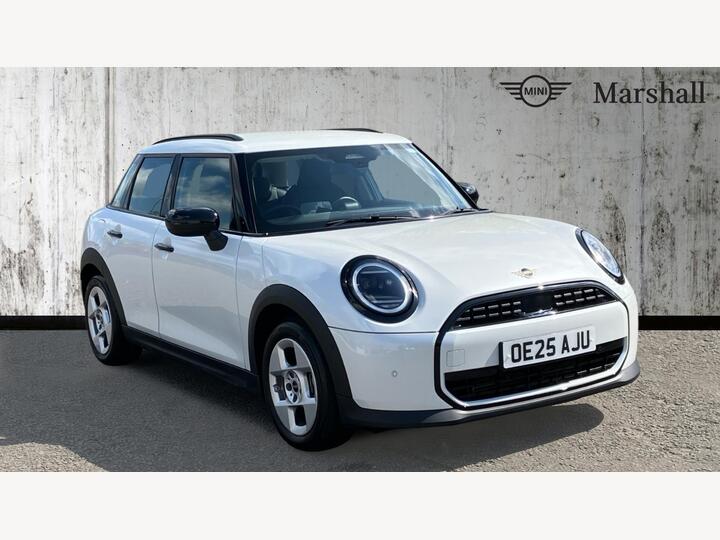 MINI Cooper 1.5C Classic Steptronic Euro 6 (s/s) 5dr