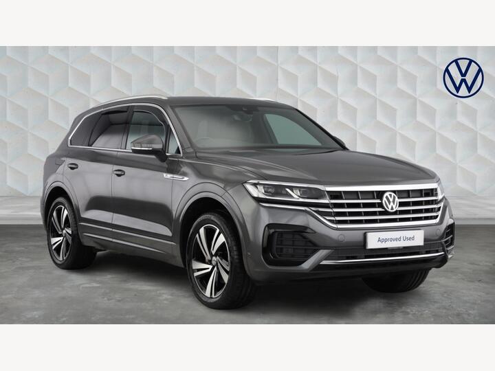 Volkswagen Touareg 3.0 TDI V6 R-Line Tech Tiptronic 4Motion Euro 6 (s/s) 5dr Volkswagen Touareg 3.0 TDI V6 R-Line Tech Tiptronic 4Motion Euro 6 (s/s) 5dr