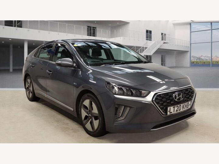Hyundai IONIQ 1.6 H-GDi 1st Edition DCT Euro 6 (s/s) 5dr Hyundai IONIQ 1.6 H-GDi 1st Edition DCT Euro 6 (s/s) 5dr
