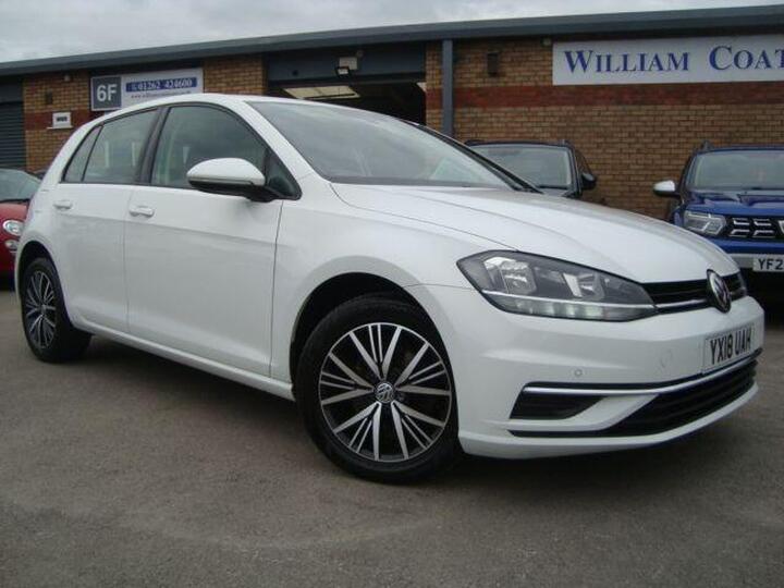 Volkswagen Golf 1.6 TDI SE Nav Euro 6 (s/s) 5dr Volkswagen Golf 1.6 TDI SE Nav Euro 6 (s/s) 5dr
