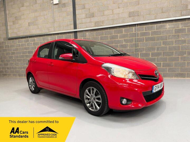 Toyota Yaris 1.33 Dual VVT-i Icon Plus Euro 5 5dr